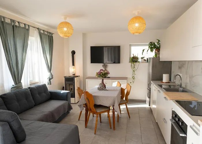 Two-Bedroom Apartment Rea In Rovinj