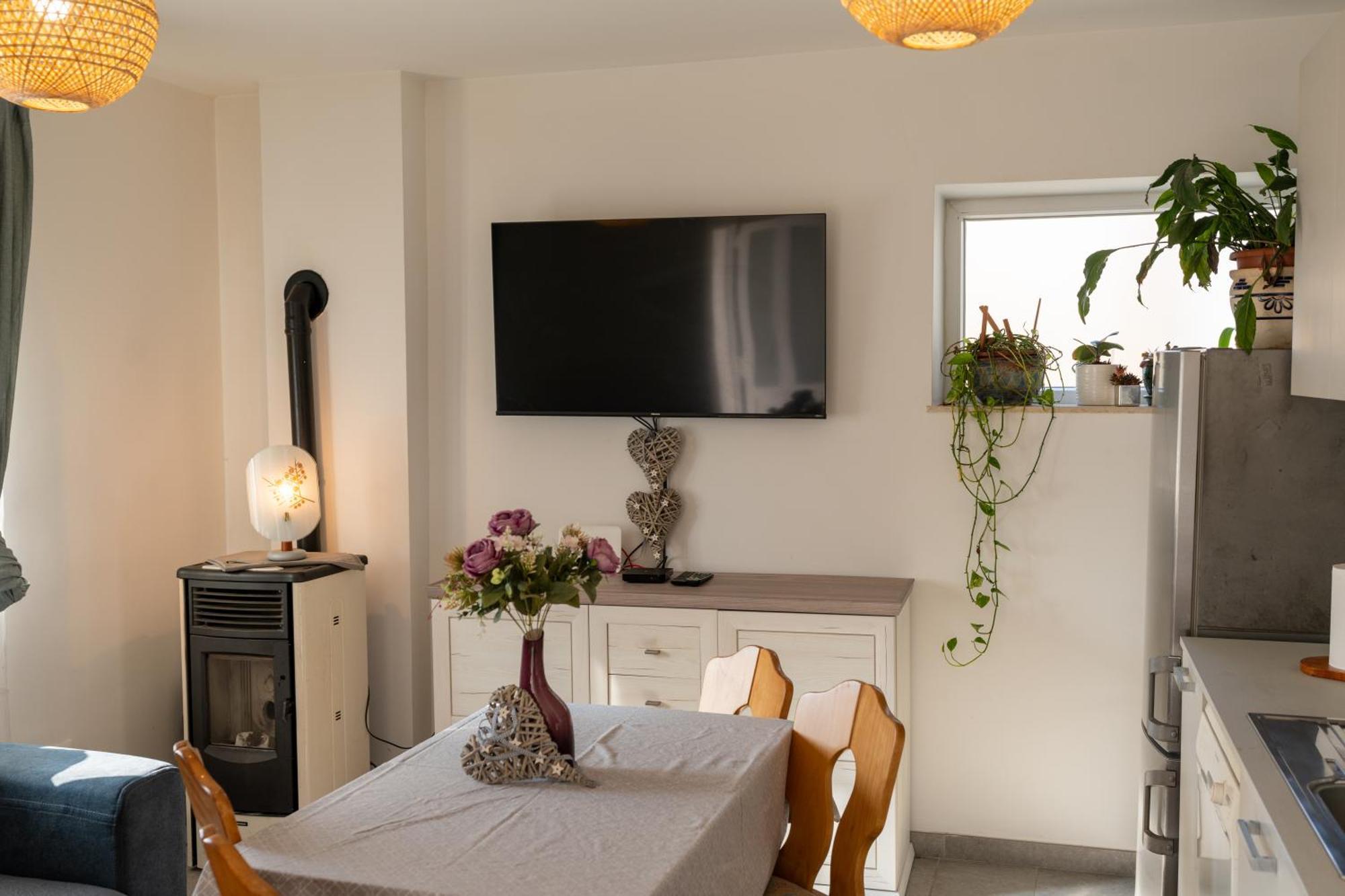 Two-bedroom Rea In